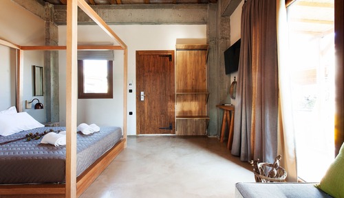 Deluxe Suite, Private Pool, Pool View