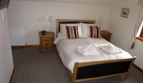 Double Room (Loch Ness)