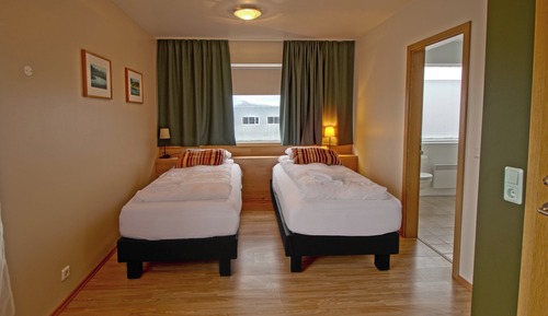 Twin Room, Private Bathroom