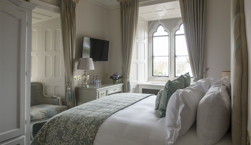 Deluxe Castle Bedroom