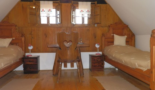 Comfort Twin Room