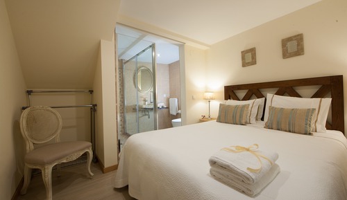 House, 2 Bedrooms, Terrace