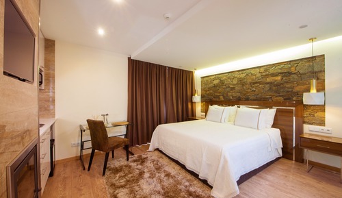 Premium Loft