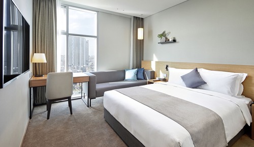 Standard Double Room, Shower