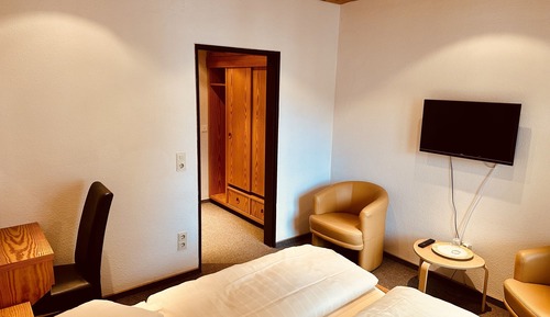 Basic Double Room, Ensuite