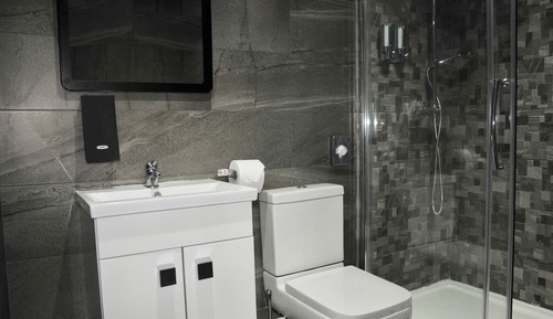 Twin Room, Ensuite