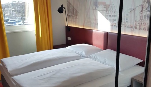 Standard Room, 1 Double Bed