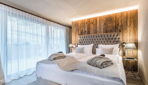 Standard Suite (Silver Suite)
