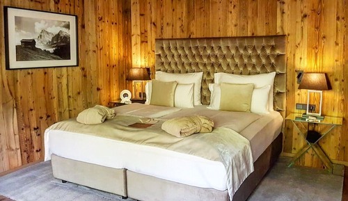 Luxury Suite (Whirlpool, Steam bath, Infrared sauna)