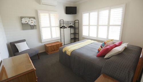 Luxury Cottage, 2 Bedrooms, Garden View