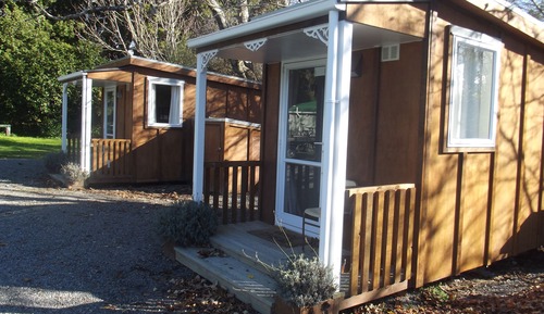 Basic Cabin, Multiple Beds, Shared Bathroom