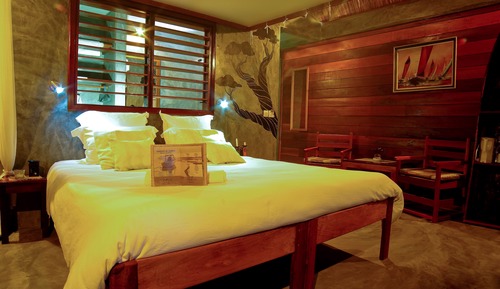 Deluxe Room, 1 King Bed, Sea Facing
