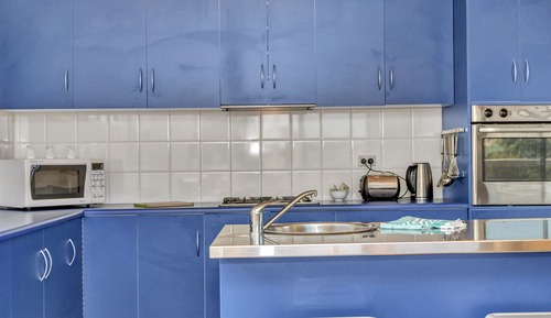 Zephyr Shores (2 Queen, 1 Tri-bunk and 1 Bunk) 