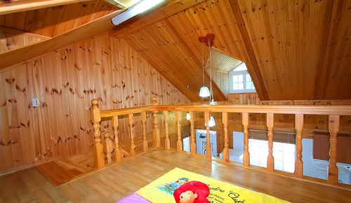 Room (Alps 8)