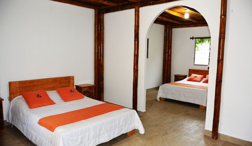 Double Room, 2 Double Beds