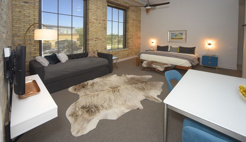 Master Suite 8 (Pet Friendly)