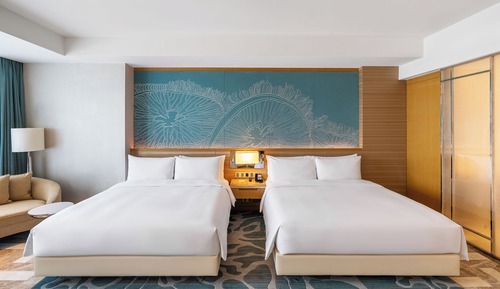 Super King Ocean Room(Maximum 4 adults, Unlimited free entry to Water park & Lost Chambers)