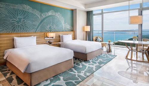 Imperial Club Deluxe Ocean View Queen Bed Room