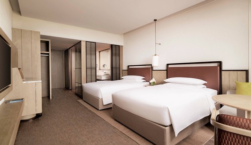 Room, 2 Double Beds, Balcony, Garden View