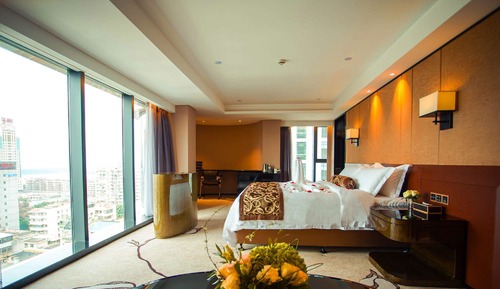Deluxe Room, 1 King Bed