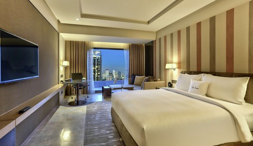 Superior Room, 1 King Bed