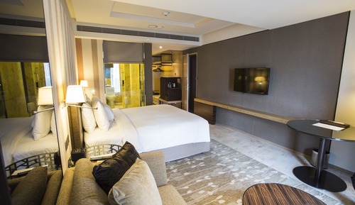 Deluxe Suite, 1 King Bed