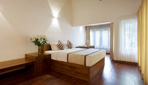 Superior Double Room, 1 King Bed, Bathtub, Garden View