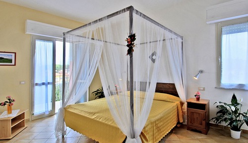 Apartment, 1 Bedroom, Partial Sea View