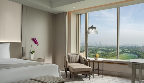 Room, Golf View (Premier Deluxe Golf King)