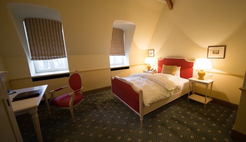Deluxe Single Room