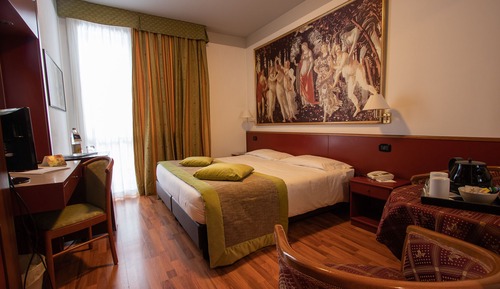 Classic Double or Twin Room