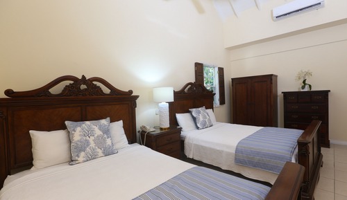 Deluxe Suite, 2 Bedrooms, Balcony