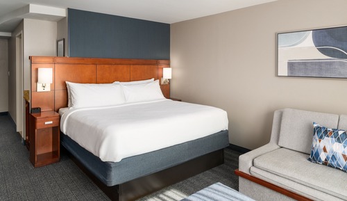 Junior Suite, 1 King Bed with Sofa bed, Non Smoking