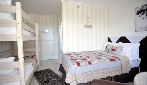 Economy Triple Room