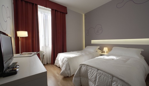 Economy Twin Room, Non Smoking