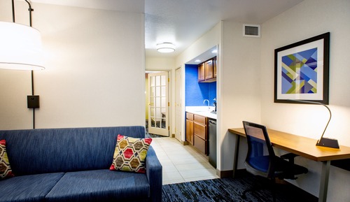 Suite, 1 King Bed
