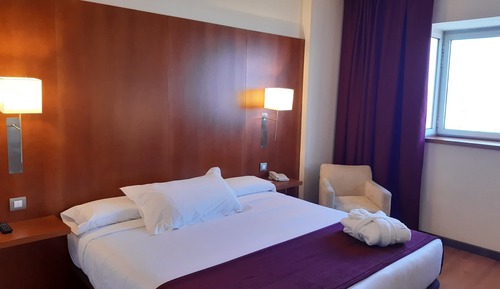 Junior Suite, Jetted Tub