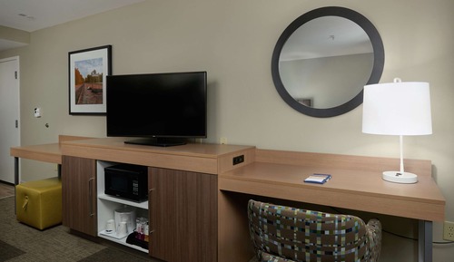 Studio, 1 King Bed, Accessible, Non Smoking