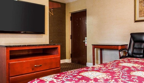 Standard Room, 1 King Bed, Non Smoking