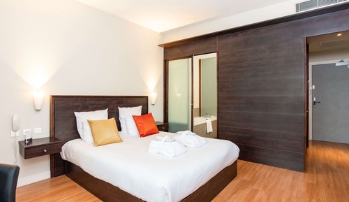 Standard Room, 1 Queen Bed, Non Smoking