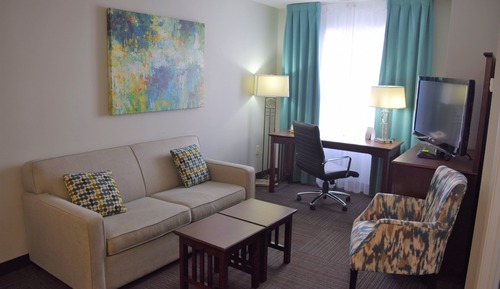 Suite, 2 Bedrooms, Roll-in Shower, Kitchen (Mobility)