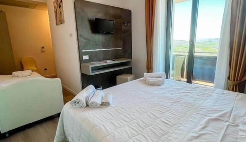 Basic Triple Room