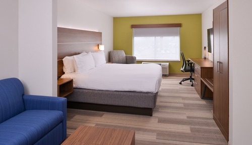 Standard Room, 2 Queen Beds, Mobility Accessible (Comm, Mobil, Roll-In Shower)