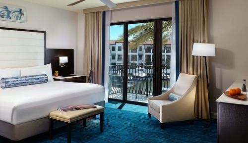 Superior Room, 1 King Bed, Marina View