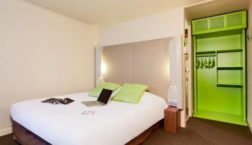 Room, Multiple Beds