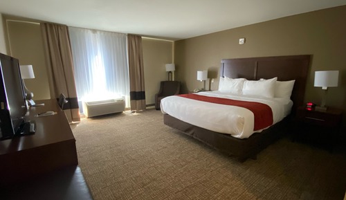 Room, 1 King Bed, Accessible, Non Smoking (Mid-Level Floor)