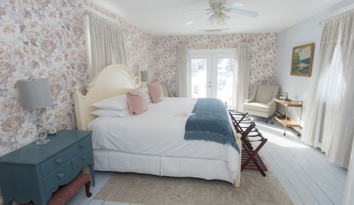 Luxury Room, 1 King Bed