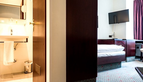 Standard Single Room