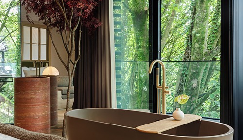 Signature Room