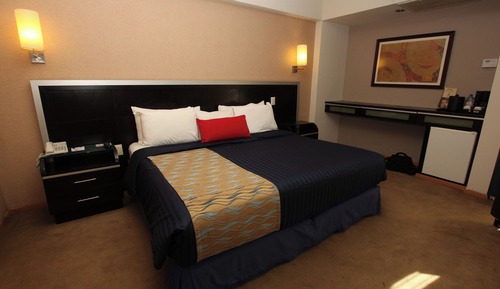 Executive Room